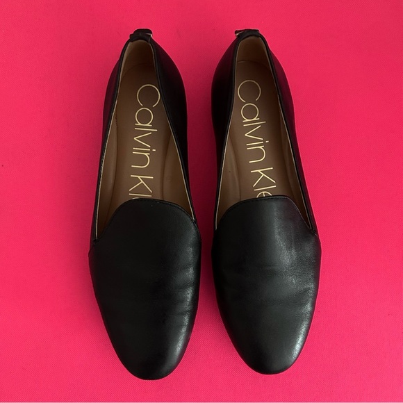 CALVIN KLEIN Orabela Black Leather Flats - Picture 2 of 10